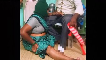 Genç Ve Yaşlı Bu Amatör Videoda Bir Araya Geliyor.