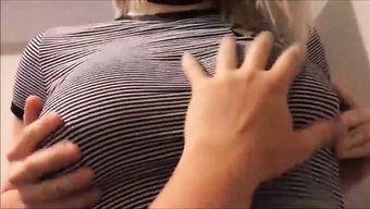 Göğüslü Bebekler: Büyük Göğüslerin En Iyisi