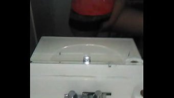 Skye'In Samimi Nemi, Samimi Bir Deneyim Sunuyor