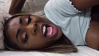 Siyah Üvey Baba, Arzularından Etkilendiği Için Istifa Ediyor