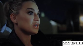 Blake'In Uber Yolculuğunda Gizemli Bir Adamla Vahşi Ve Tutkulu Deneyimi.