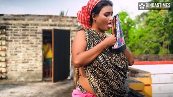 Hint Üvey Anne, Üvey Oğlu Tarafından Sakso Çekiyor Ve Anal Olarak Beceriliyor