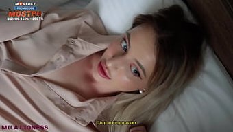 Alex'In Üvey Kız Kardeşi Ona Sakso Çekiyor Ve Birden Fazla Orgazm Yaşıyor