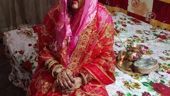 Yeni Evli Hintli Çiftin Ilk Gecesi, Net Hintçe Sesle