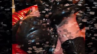 Femdom Hakimiyeti Ve Işeme Oyununun Derlemesi