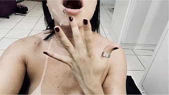 Onu Daireme Çağırdım Ve Anal Ve Yüz Eylemi De Dahil Olmak Üzere Sıcak Seks Yaptık