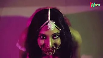 Shilpa Bhabhi'Nin Sıcak Fantezilerine Kendinizi Kaptırın