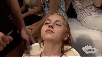 Veronica Ve Jessica Neight, Çek Grup Seksinde Devasa Bir Boşalma Ile