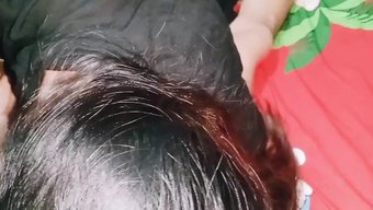 Sıkı Bir Asyalı Genç Kızın Webcam Şovuyla Arzularınızı Tatmin Edin