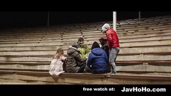 Küçük Göğüslü Ve Sıkı Popolu Etkileyici Asyalı Güzelliği Hd Olarak Izleyin