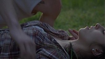 Luna Ruiz, Azgın Ispanyol Bebek, Harika Bir Açık Havada Penisini Dolduruyor