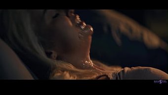 Lexi Lore Ve Melody Marks, Kıvrımlı Bir Vahşi Ve Fantezi Dolu Orgide