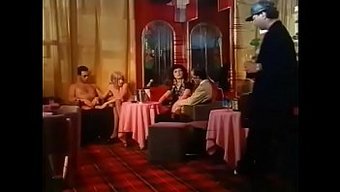 Maonia'Nın Arka Kapı Eğlencesi: Vahşi Bir Yolculuk