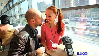 Melissa'Nın Mütevazı Davranışı Arzulu Isteklerini Yalanlıyor