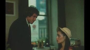 Vintage Lilly'Nin Yaramaz Macerası