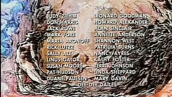 Yurt Odası Öğrenci Retro Porno Parodisinde Yaramazlık Yapıyor