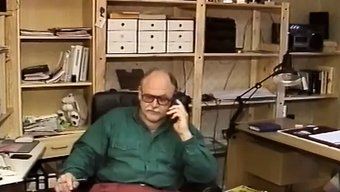 Kesilmemiş Yarrakları Olan Eski Babalar Ve Genç Sevgililer