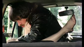 Fransız Güzeli Brigitte Lahaie, Baştan Çıkarıcı Bir Üniversite Ortamında