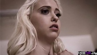 Chloe Cherry, Iki Kat Zevkle Vahşi Bir Üçlüden Keyif Alıyor