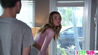 Sapık Üvey Abi, Üvey Kız Kardeşinin Bokunu Yemek Istemedi