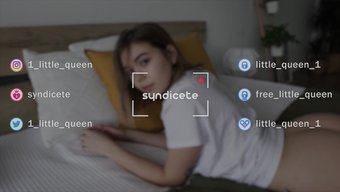 Bir Öğrenci, 4k Pov'Da Bir Yurttaki Bir Masada Öğretmeniyle Cinsel Aktiviteye Giriyor