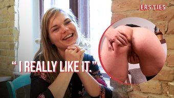 Doğal Büyük Memeler Giyen Ateşli Bir Alman Kızla Ilk Solo Sahne.