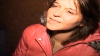 Hollandalı Kızların Yer Aldığı Alman Müzik Derlemesi