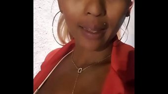 Düğündeki En Iyi Adamın Gelinle Yatmaya Hakkı Var.