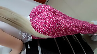 Üvey Kızımın Büyük Poposu Ve Benimle Ilk Kez Anal Deneyimi