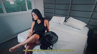 Üvey Annemle Otel Odasında Sikiştim, Planlı Değildi.