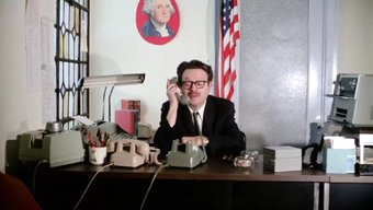 1940'Ların Sıcak Lezbiyen Filminde Akıl Kontrolü Ele Geçiriliyor