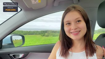 Genç Ve Minyon Amatör, Hardcore Pov Videosunda Külot Giymeden.