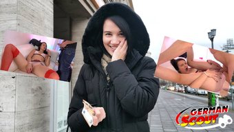 Alman Yetenek Izci, Zayıf Genç Kızı Sert Seks Için Buluyor