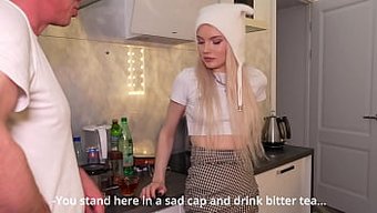 Güzel Büyük Memeler, Farklı Pozisyonlarda Sikilirken Zıplıyor