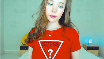 Ev Yapımı Bir Videoda Kendimi Parmaklayarak Zevke Ulaşıyorum.