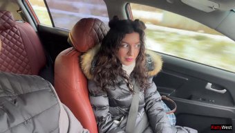 Katty West, Ayrılmadan Önce Arabada Tutkulu Ve Sert Bir Seks Yapıyor.