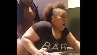 Kız Mutfağı Temizlemek Istemedi, Ben De Oracıkta Siktim