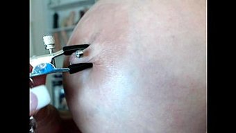 Anna Bell Peaks'In Büyük Doğal Göğüslü Webcam Performansı Mutlaka Görülmesi Gereken Bir Şey