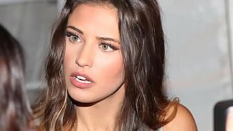 Açıklayıcı Içerikli Popo Oyunu