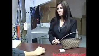 Aldatan Döküm Ajansı Latin Milf'I Kandırıyor