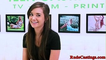 Azgın Genç Kızla Sert Seks Seçmeleri