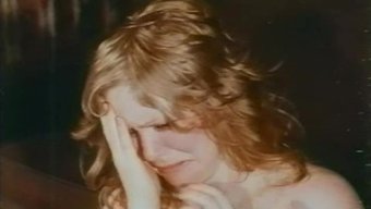 Ölü Üvey Anne: Porno Filminde Olgun Ve Üvey Anneler