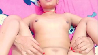 Bir Adam, Güzel Üvey Kız Kardeşini Hintçe Sesli Sertçe Beceriyor.