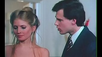 Prenses Ve Çağrı Kızı Buharlı Bir Filmde