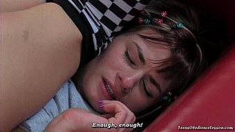 Rus Genç Selma, Bdsm Eğitiminde Teslimiyeti Öğreniyor