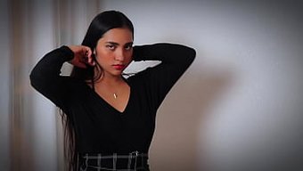 Sıcak Bir Fotoğraf Çekimi Yoğun Bir Ilişkiyle Sona Eriyor