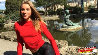 Emily'Nin Baştan Çıkarıcı Hareketleri Vahşi Bir Yurt Karşılaşmasına Yol Açıyor