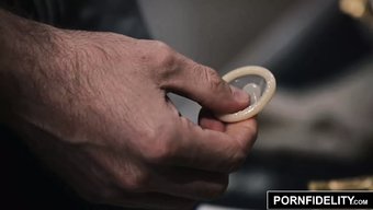 Bridgette B'Nin James Deen Ile Sıcak Bir Ispanyol Ortamında Duygusal Bir Karşılaşması