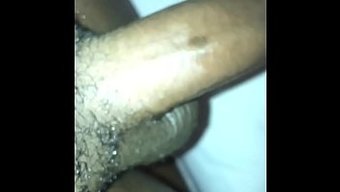 Göğüslü Güzel Şişman Kadınlar Angel, Büyük Siyah Bir Yarrağa Derin Bir Oral Seks Yapıyor