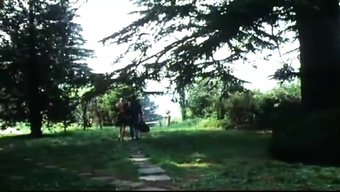 Efsanevi Sarışın Retro Porno